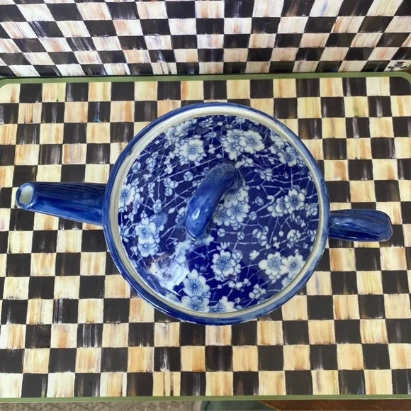 Rare Teapot Design China Blue collection produced exclusively for Seymour Mann - Picture 10 of 11